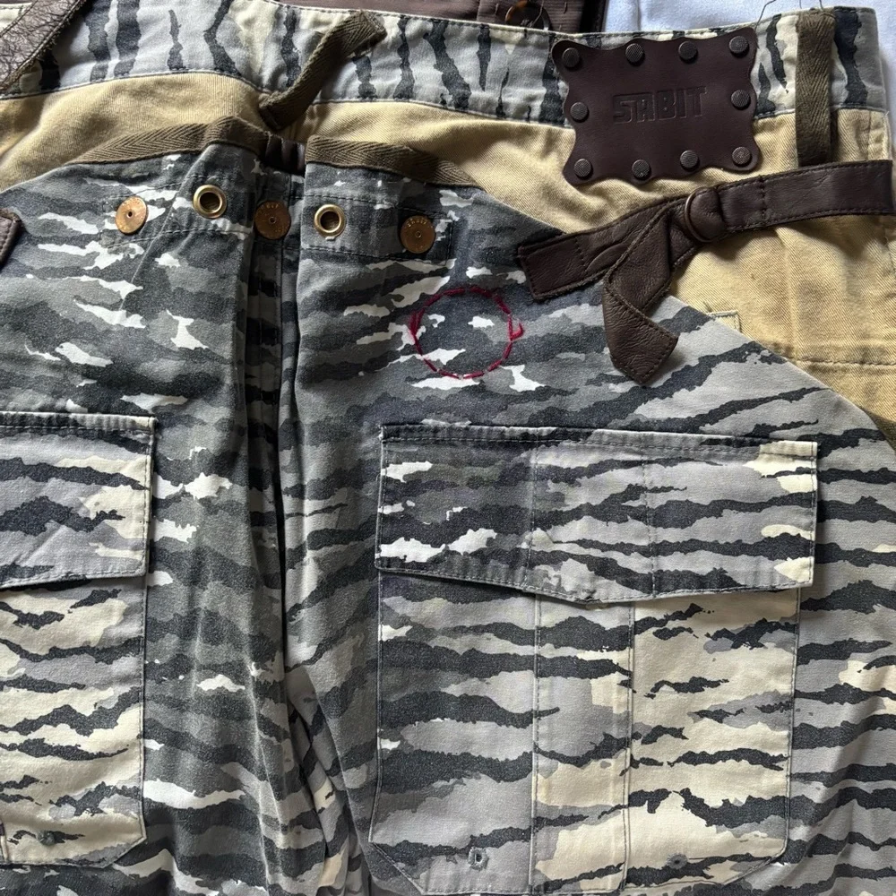 Sabit Men’s Camouflage Cargo Shorts Size 38 - Picture 9 of 12